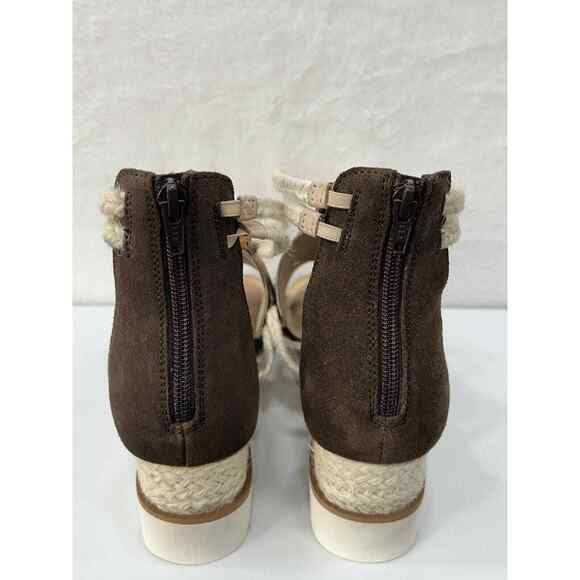 Diba True Green Clover Browning Cheetah Print Size 11 Wedge Gladiator Shoe NIB - Picture 5 of 9